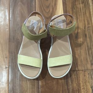 Sorel Green and Beige Sandals